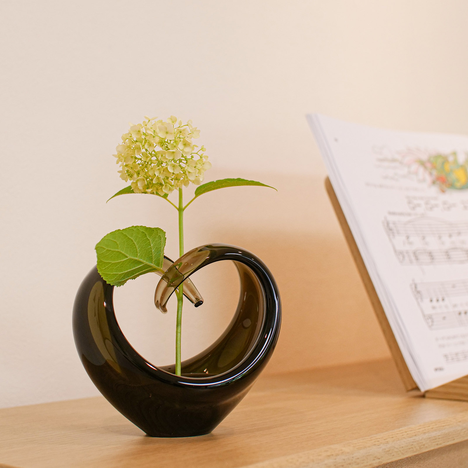 ハートクルヴァ：フラワーベース web 限定カラー GIFT | ガラス製品 | Sghr