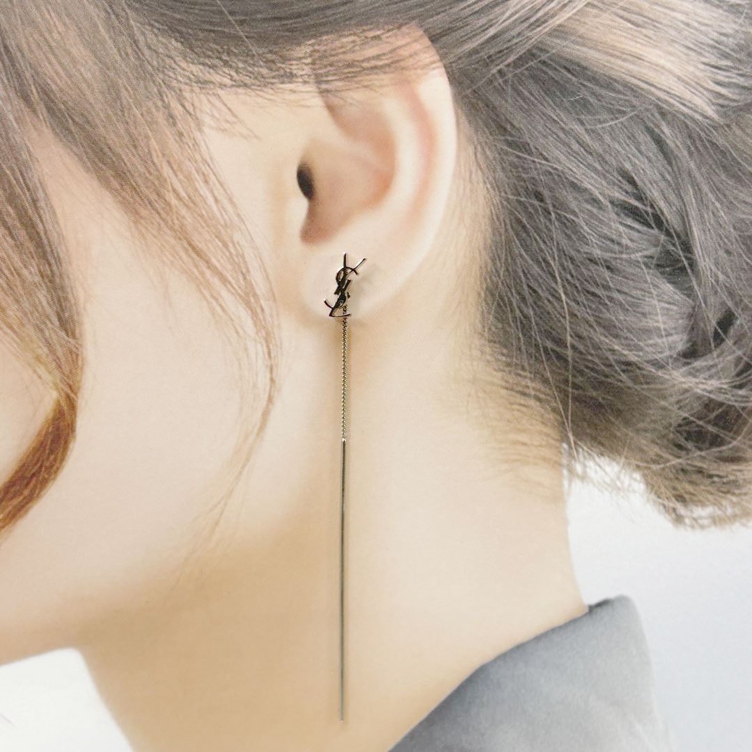 SAINT LAURENT サンローラン カサンドラ スレッダー イヤリング(ピアス
