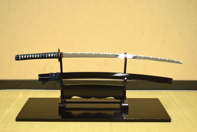 孫六兼元 三本杉刃文 中級仕様 模造刀｜【公式】模造刀・居合刀の専門