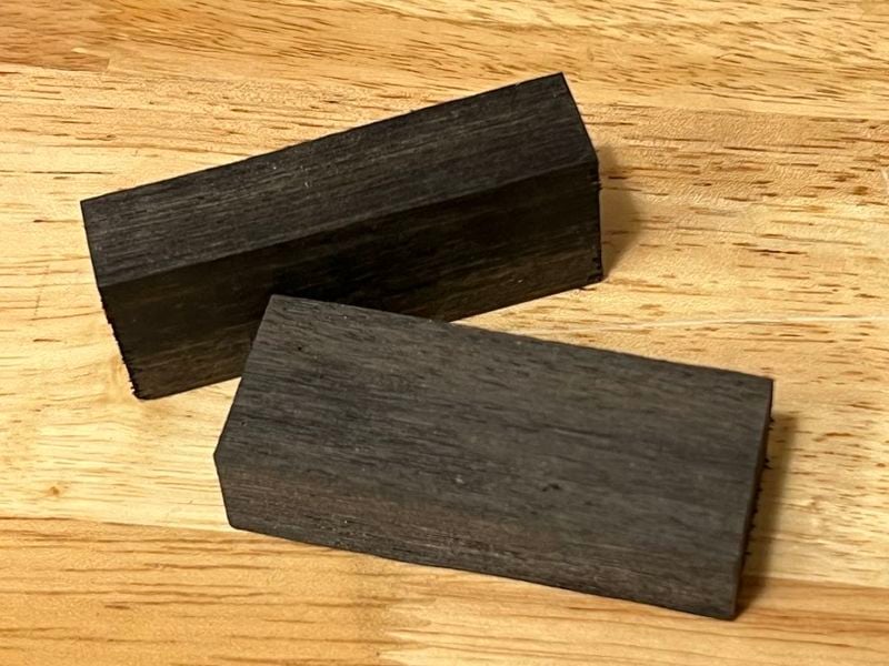 エボニー割材（黒檀材）チェロナット用 | バイオリン・ビオラ・チェロ