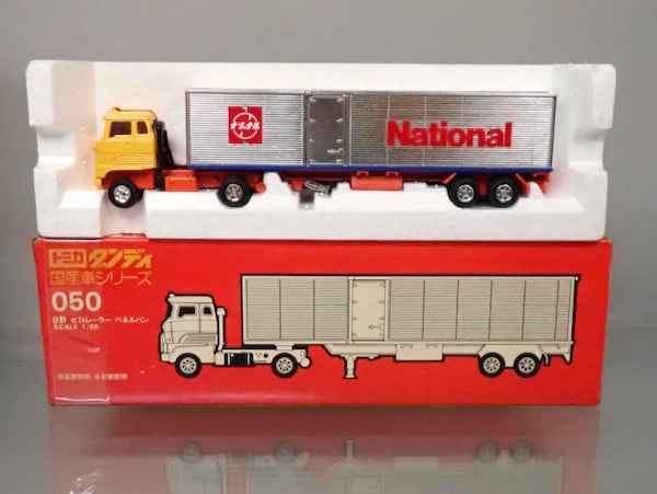 トミカ ダンディ 050 ナショナル 日野 セミトレーラーバン | トミカ