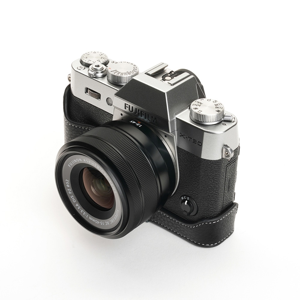 TP Original FUJIFIFILM X-T30/20/10 用 ボディーハーフケース ブラック