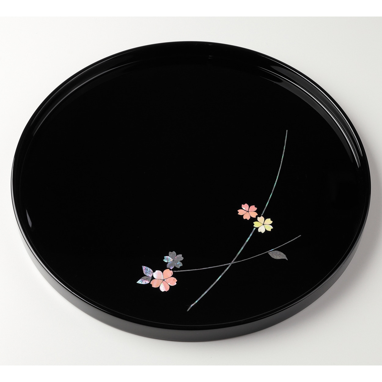 高岡漆器 木製丸盆 貝入枝桜(螺鈿)