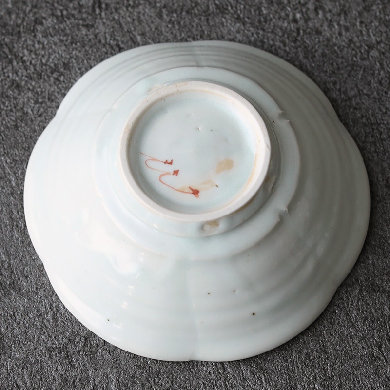 佐藤もも子｜色絵桃色花文輪花小鉢 | 趣佳[syuca.jp] オンライン