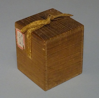 蒔絵博物館/作品展示室/山本春正