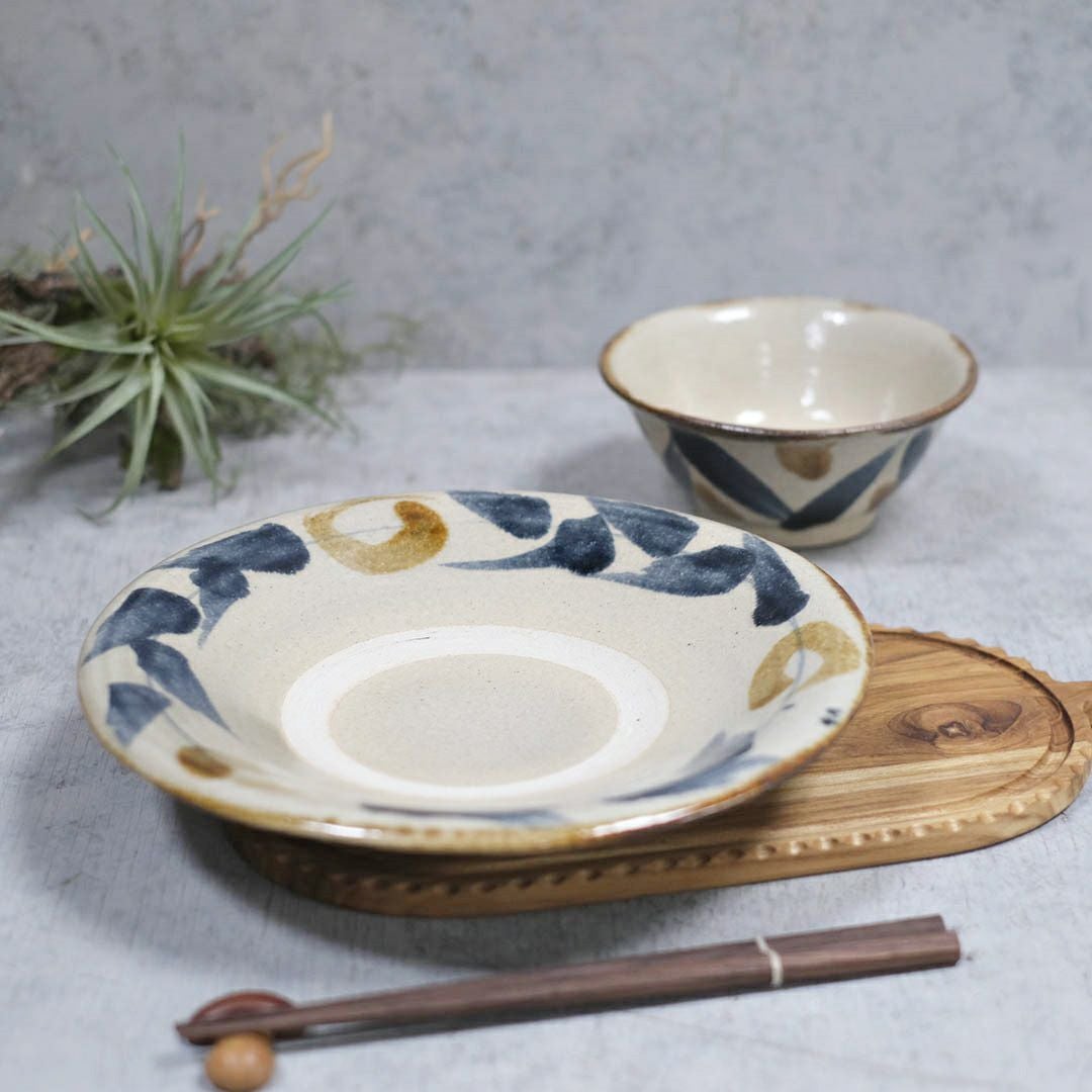 やちむん 沖縄 宮城正享 呉須唐草 7寸深皿 読谷村北窯 青 の通販