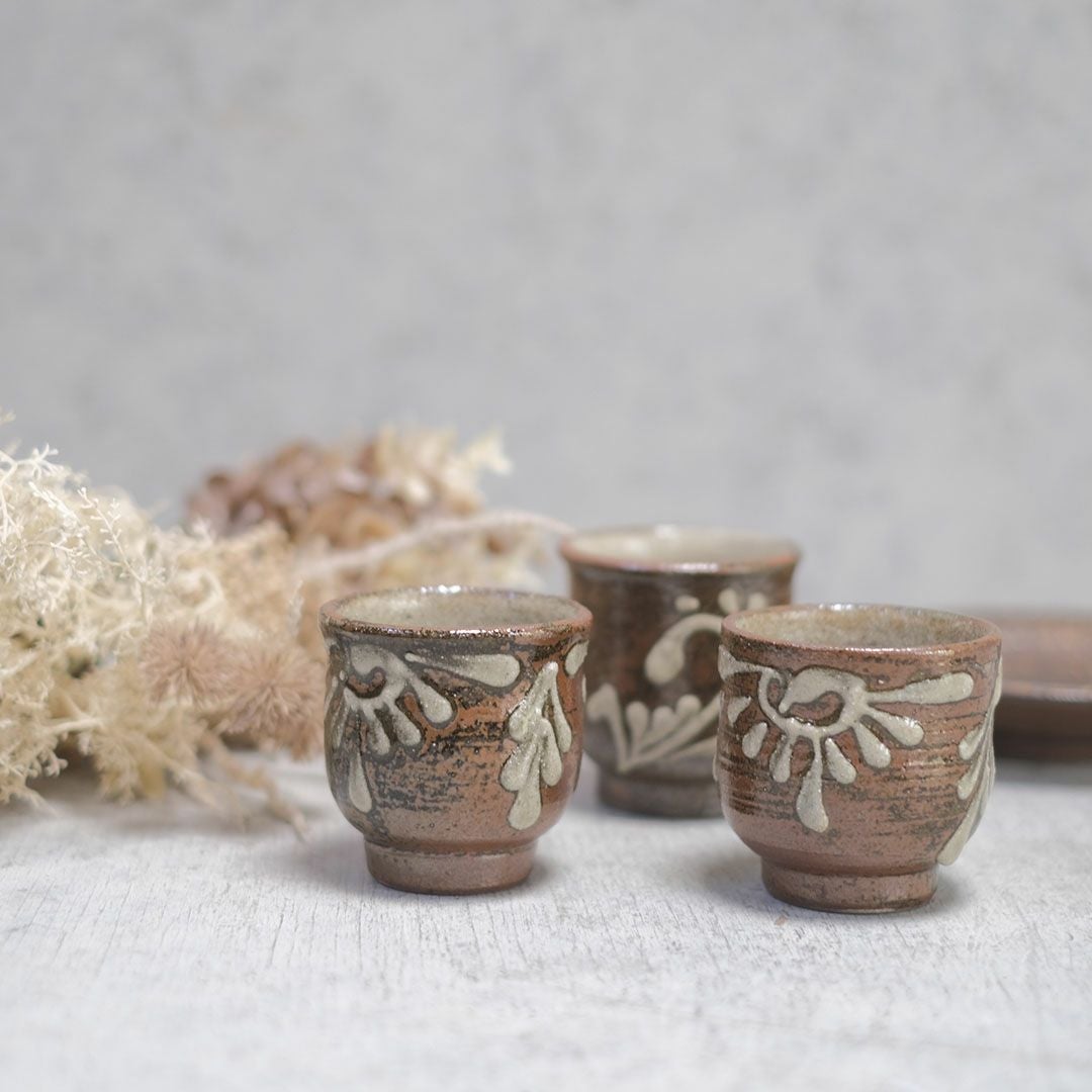 やちむん 沖縄 イッチン 宮城正享 湯のみ ミニカップ 読谷村北窯 の