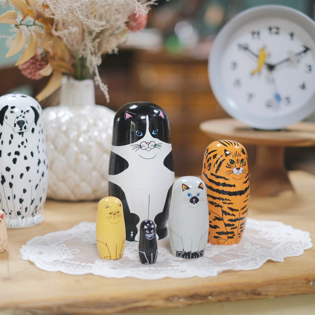 かわいい猫のマトリョーシカ MIDORI KOMATSU 置物 おしゃれな