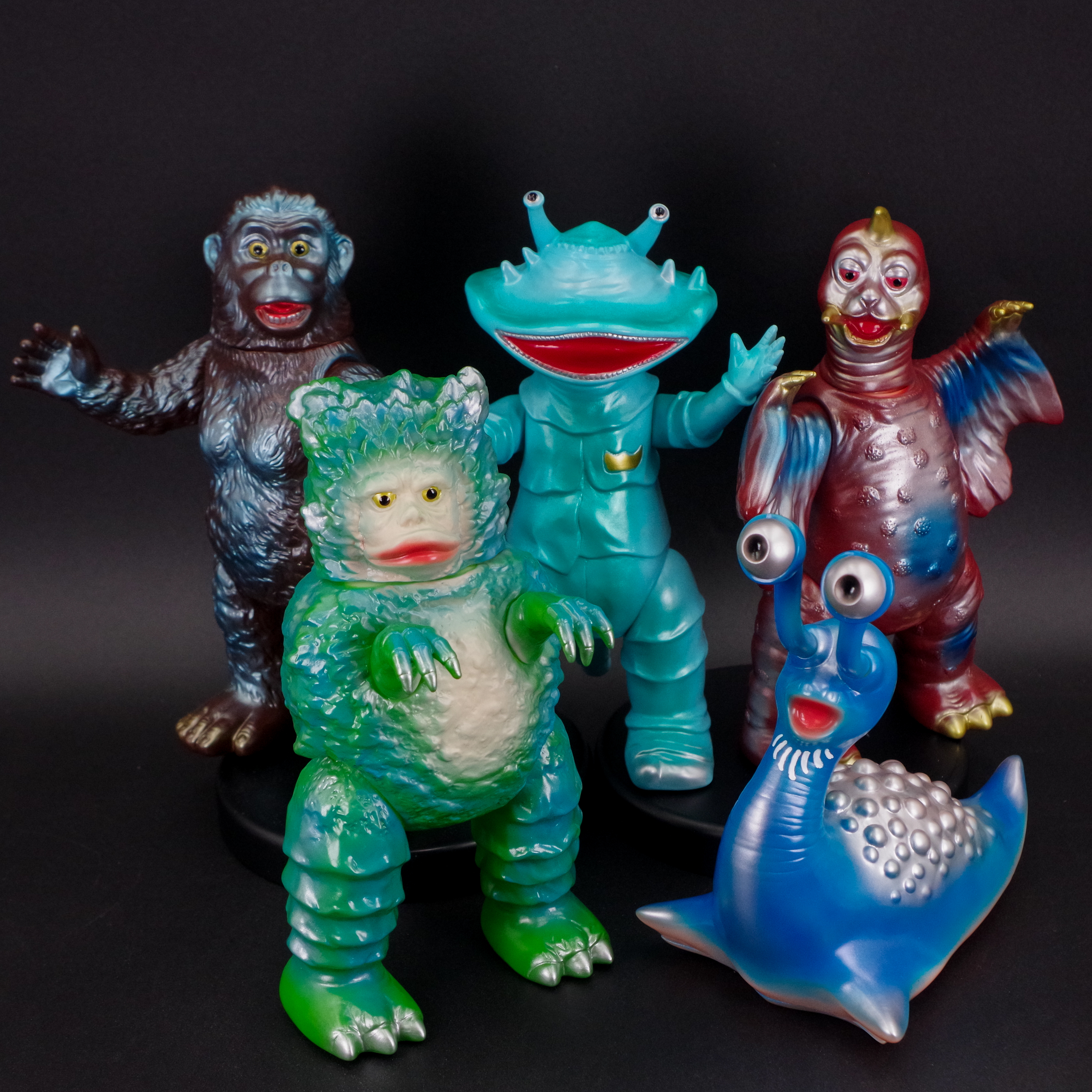 ブルマァク怪獣シリーズ 昭和レトロカラー ウルトラQシリーズが11月13