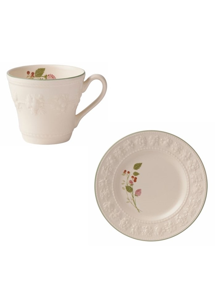 ウェッジウッド】フェスティビティ ラズベリー マグ＆プレートセット