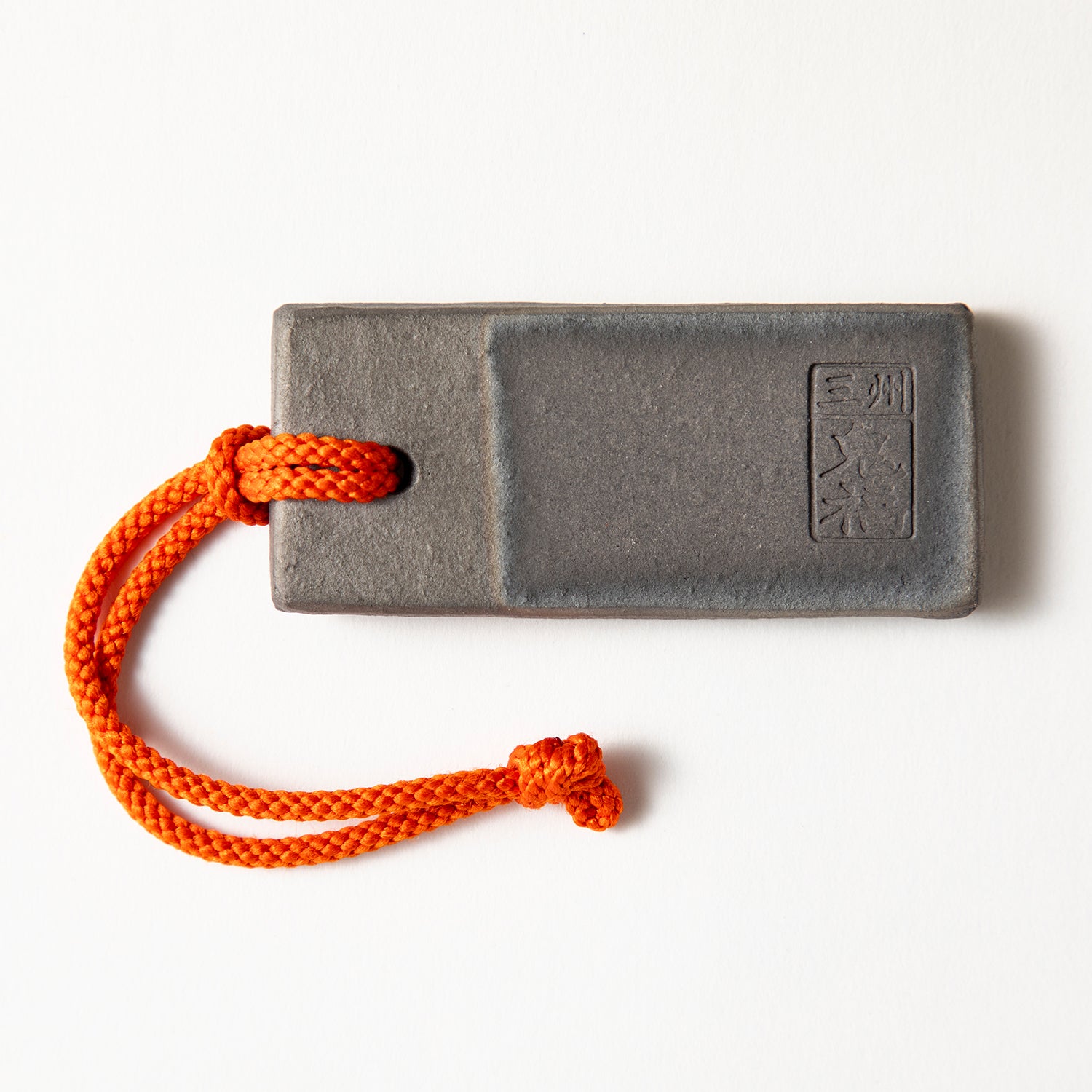 鬼福製鬼瓦所×岩本製菓 | オニフクセイオニカワラショ×イワモトセイカ