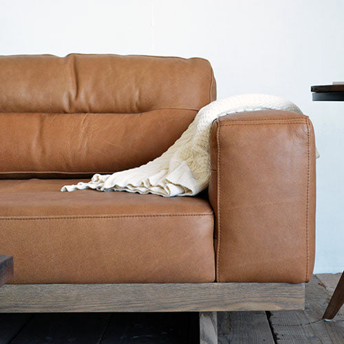 レザーソファ 3人掛け｜HALO FROSTER SOFA（幅220cm／キャメル）