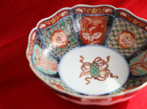 新商品から大聖寺伊万里 なます皿のご紹介です！御徒町駅から徒歩7分