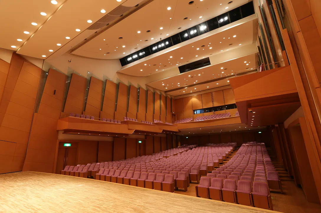 松方ホールについて | 神戸新聞松方ホール