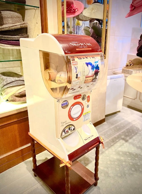 maximミニチュアコレクション・マキシンカプセルトイ – maxim online store