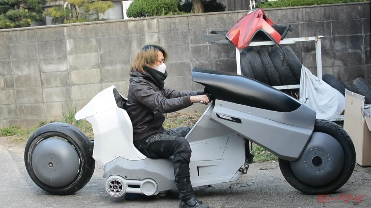 製作過程もピーキー過ぎ!? 作った本人が語る「AKIRA・金田のバイクを