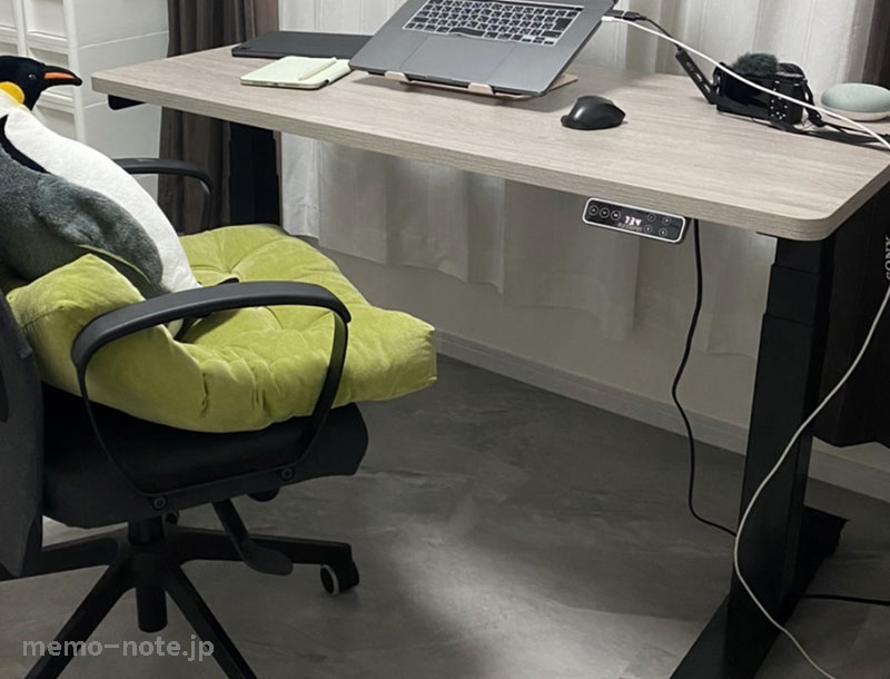 FlexiSpot E7 レビュー | 電動昇降デスクで作業が捗る日々を送ろう