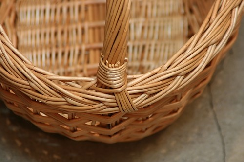 かご・バスケット・雑貨 - menui | 煮柳 卵型ワンハンドルバスケット