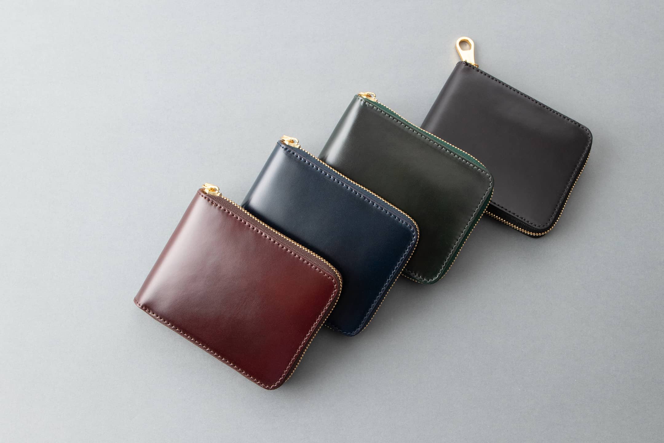 アニリン染めコードバン ラウンドジップ二つ折財布 | 大人のバッグ