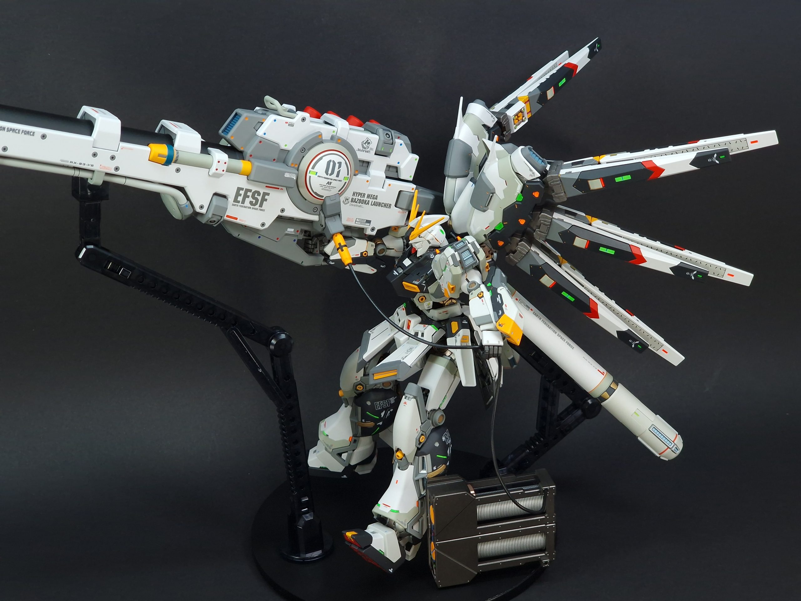 RX-93-v2 Hi-v Gundam – MechaWorks Studio