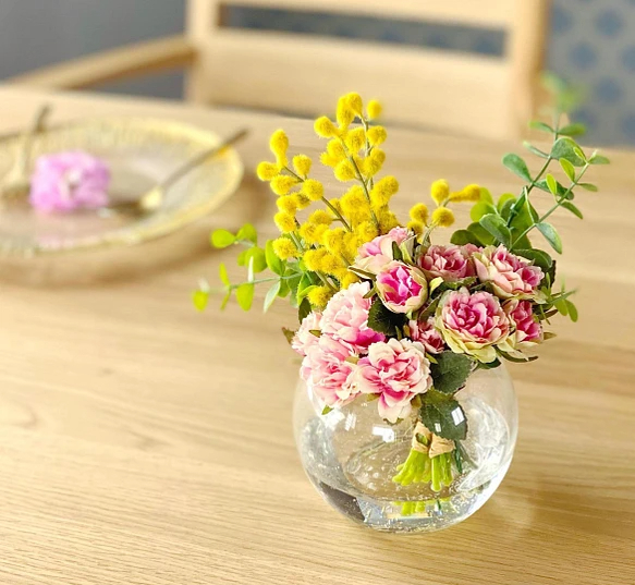 アーティフィシャルフラワーとは？ドライフラワー・プリザーブド