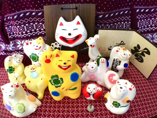 招き猫たち - 由布市、工房 輪葉葉の写真 - トリップアドバイザー