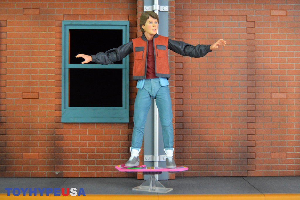 NECA Toys Back To The Future Part II - Ultimate 7