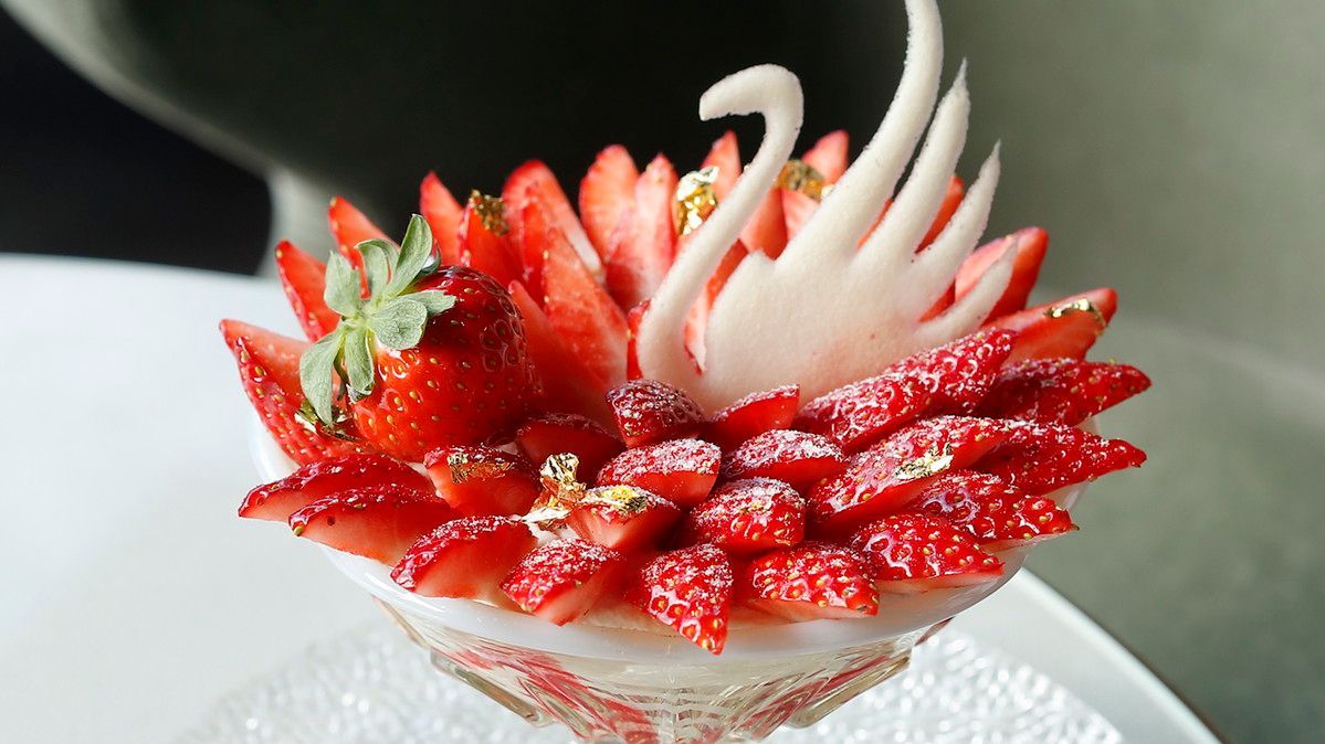 春爛漫！ 心ときめく7つのいちごパフェ。 | Vogue Japan
