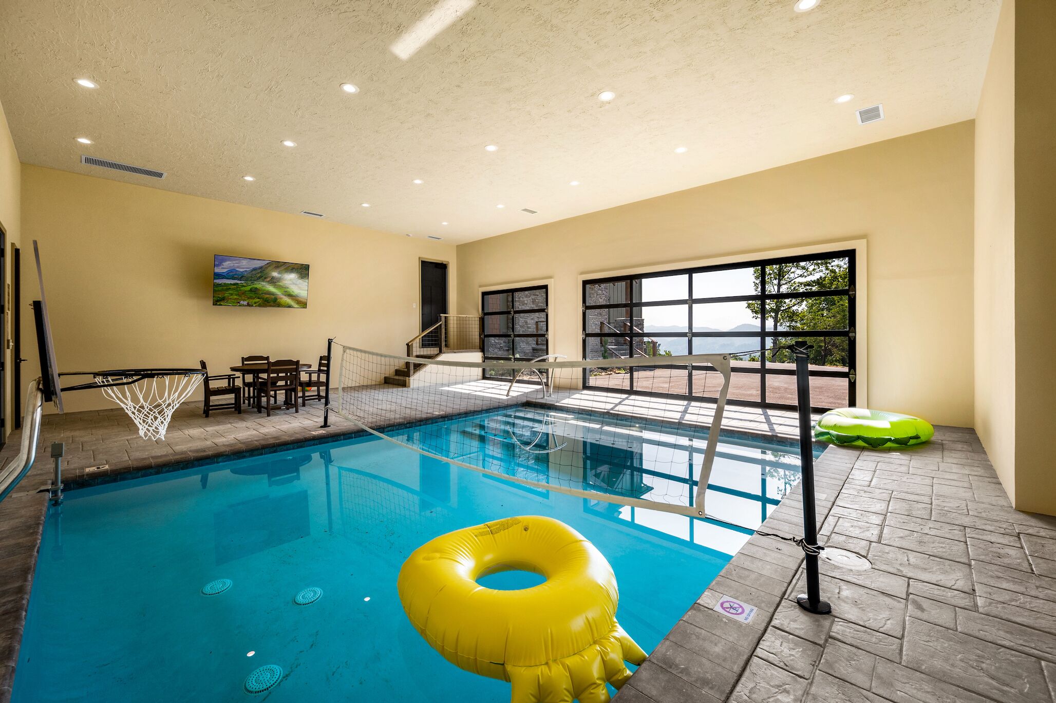 Gathering at the Summit ~ Heated Indoor Pool ~ Hot Tub