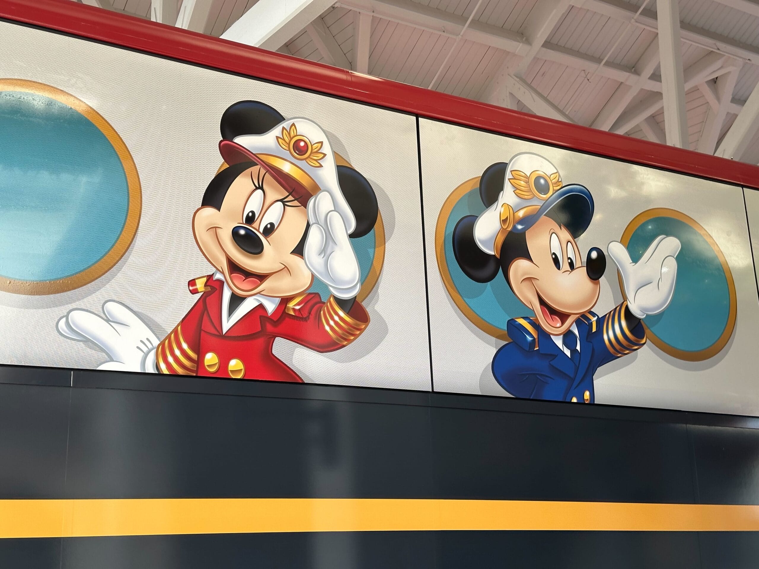 Disney Cruise Line Debuts NEW Bus Wraps Featuring Mickey & Friends