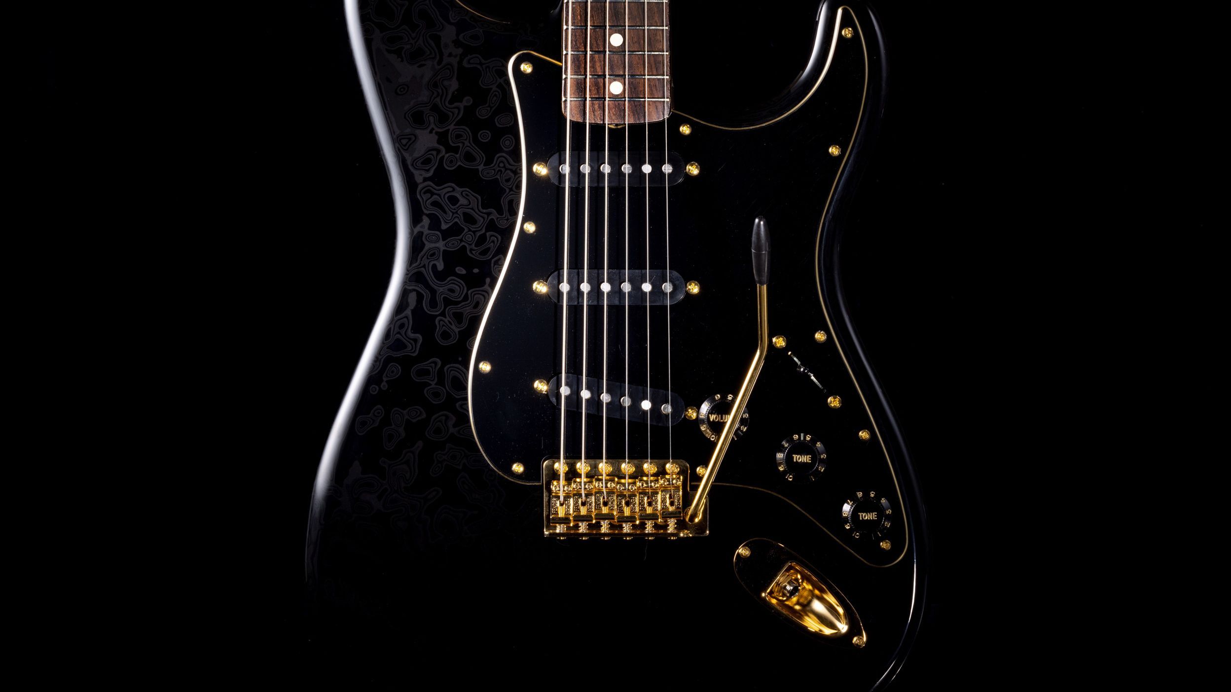 漆塗りのストラトキャスターも登場──「Fender Flagship Tokyo