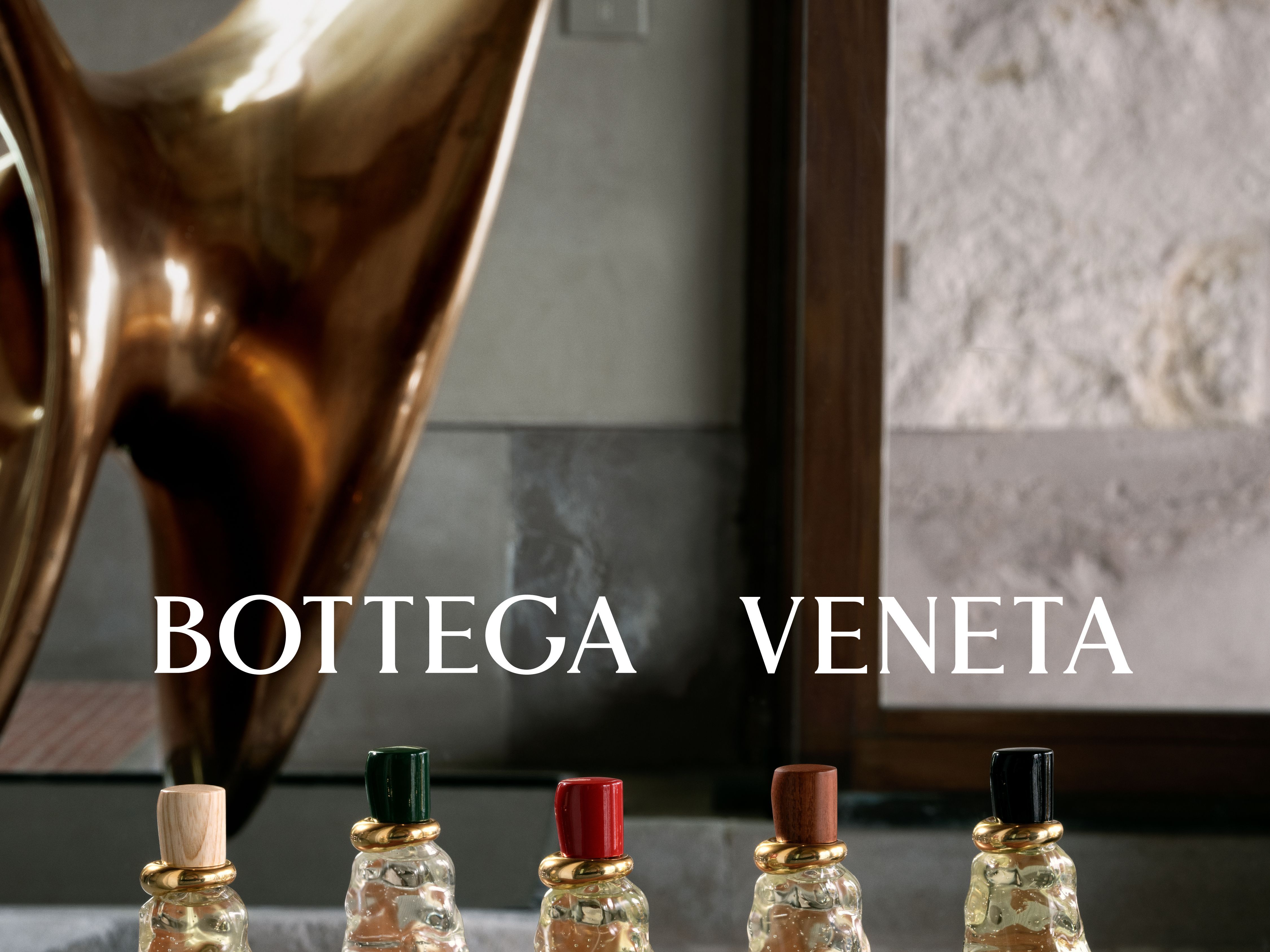 ボッテガ・ヴェネタより新作香水5種が発売！ | GQ JAPAN