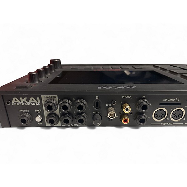 Used Akai Professional MPC Live 2 Production Controller | Guitar