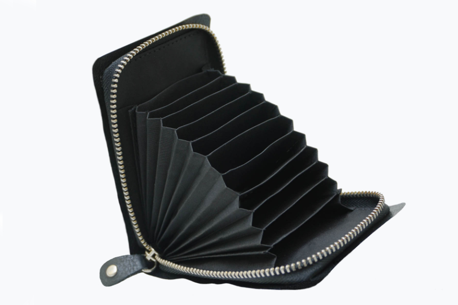 束入＞ジャバラカードケース/黒 | レザークラフト・ドット・ジェーピー