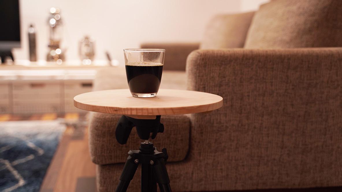 1500円で三脚サイドテーブルをカンタンDIY。どんなイスの高さにも