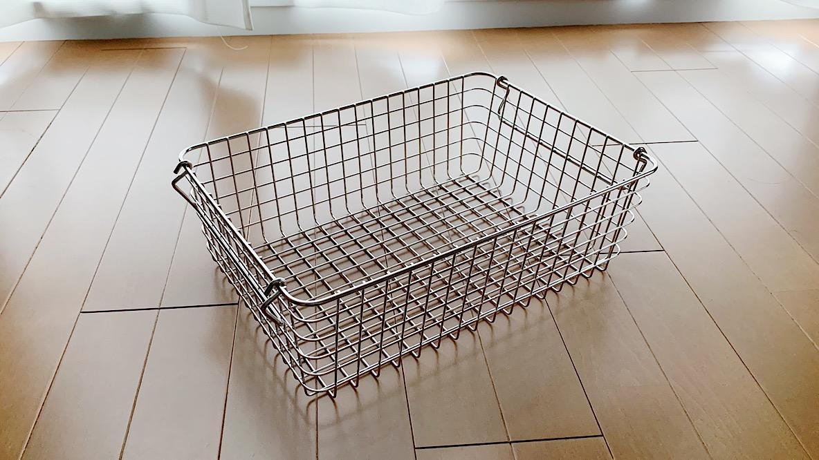 無印良品のステンレスバスケット、生活感を消しつつ整理整頓するのに