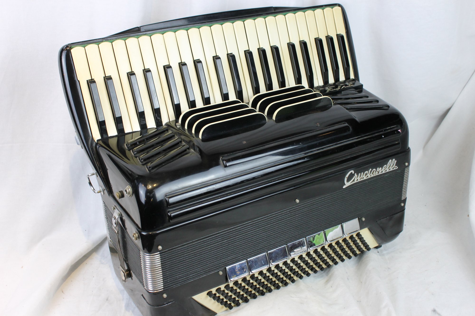 2990 - Black Crucianelli Piano Accordion LMMH 41 120