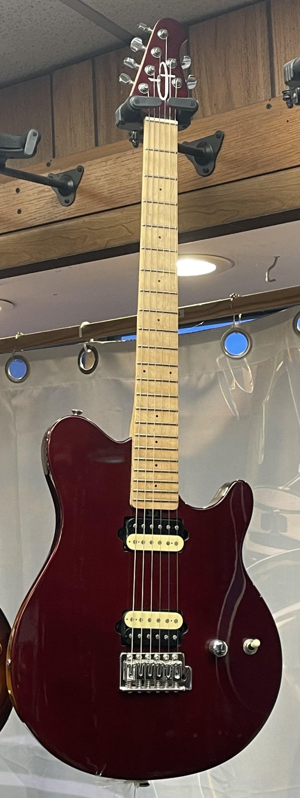 OLP_Axis_Guitar_MM1.jpg