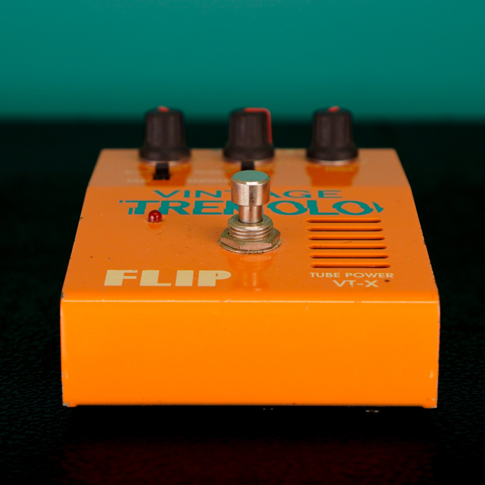 Guyatone Flip VT-X Tube Power Vintage Tremolo (used)