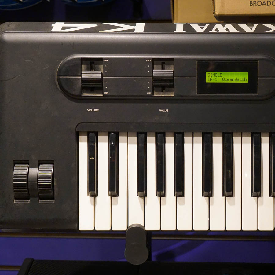 Kawai K4 16-bit Digital Synthesizer Keyboard (1989) - Used