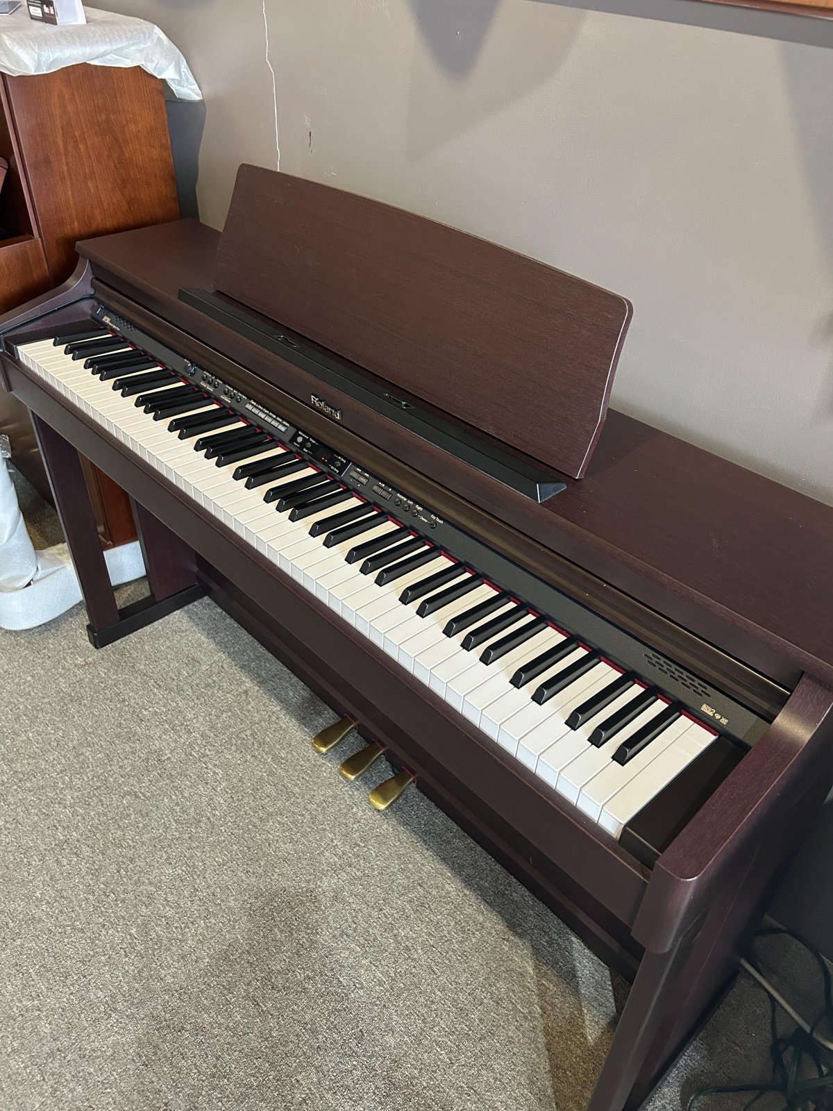 Roland - HP203 Digital Piano (Used)