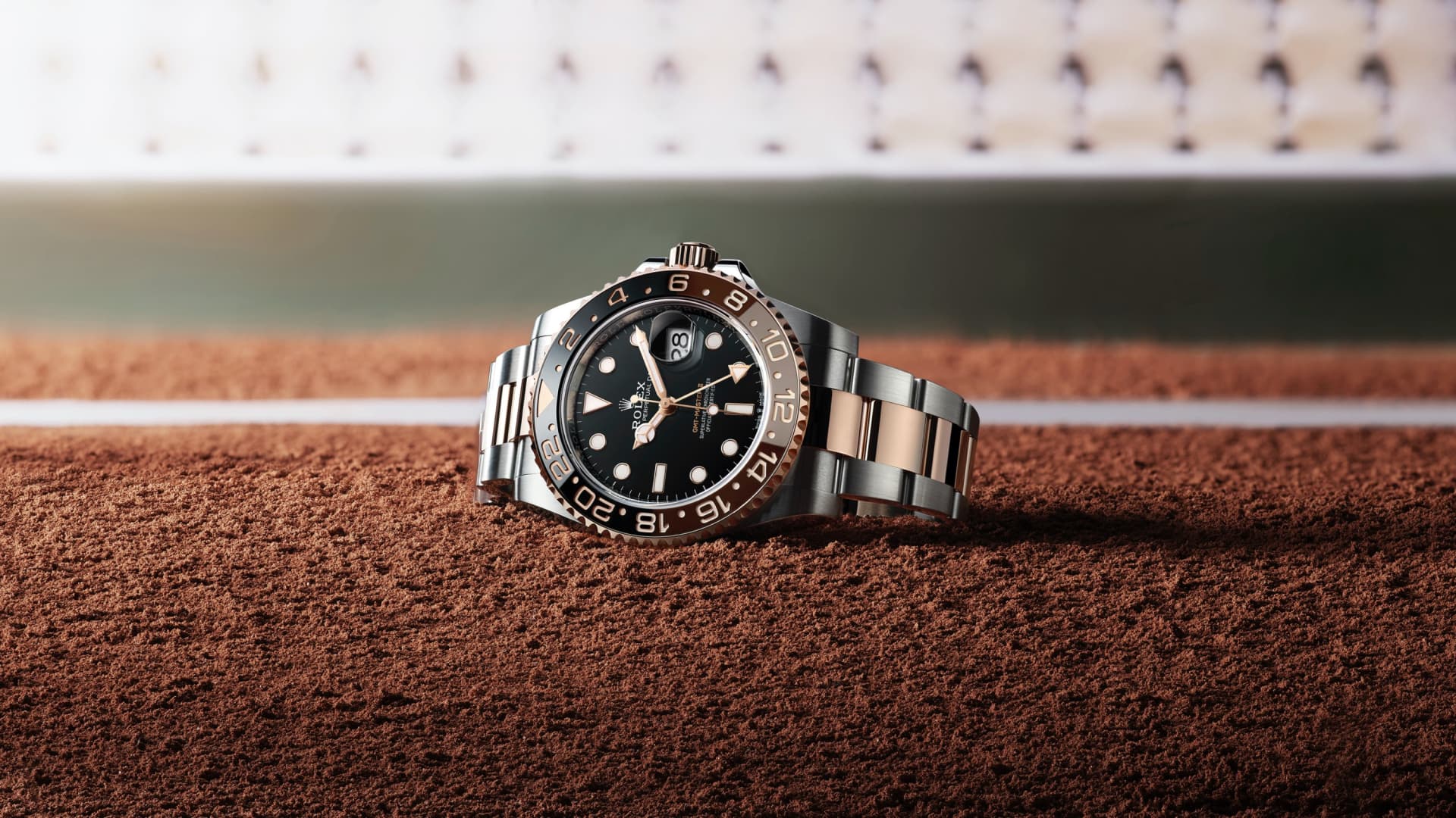 ロレックス GMTマスター Ⅱ ウォッチ：オイスタースチール＆エバー