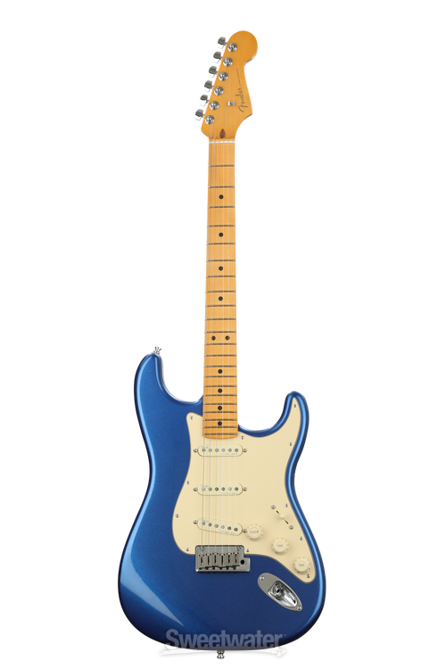 Fender American Ultra Stratocaster - Cobra Blue with Maple