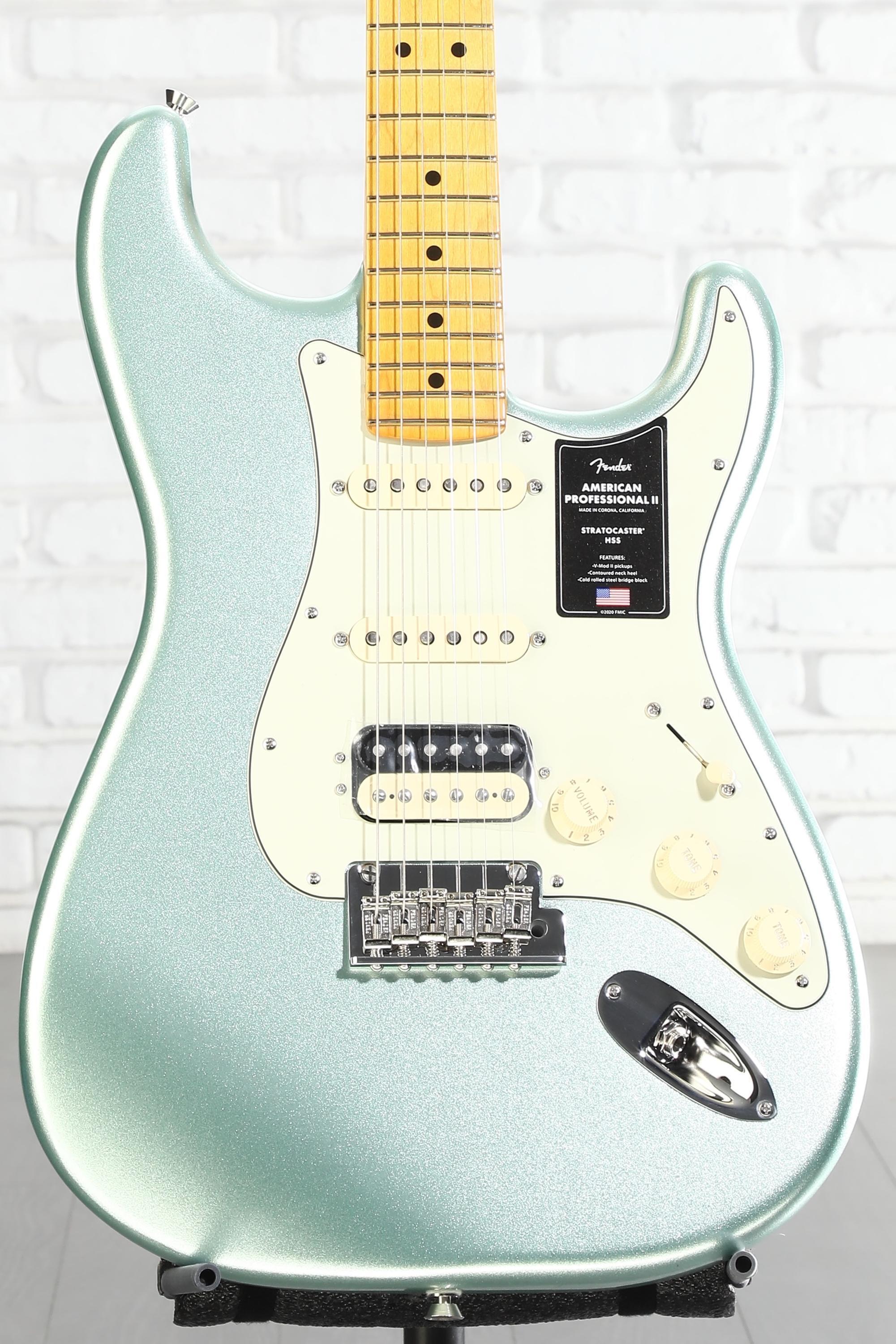 Fender American Professional II Stratocaster HSS - Mystic Surf