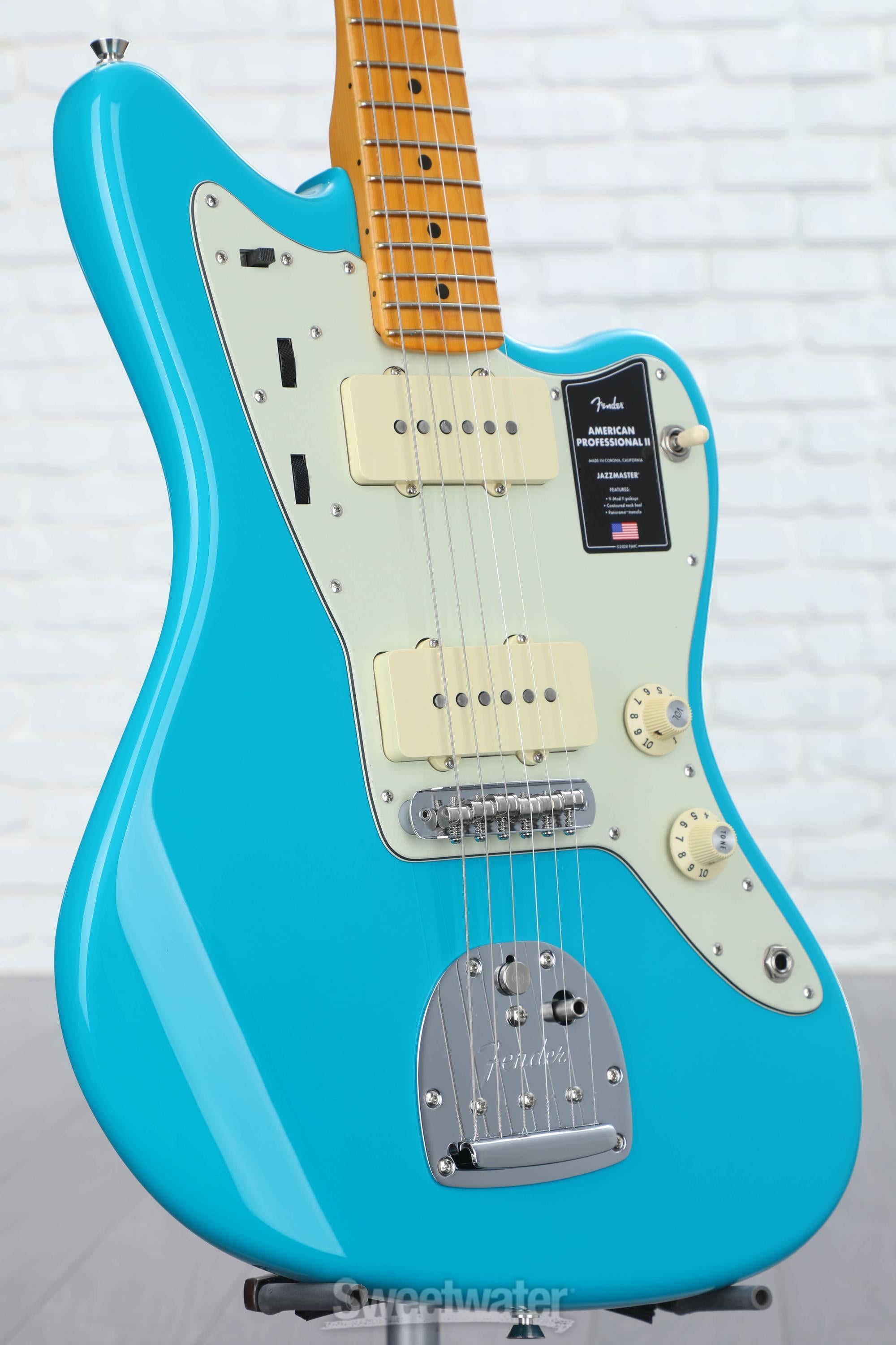 Fender American Professional II Jazzmaster - Miami Blue with Maple