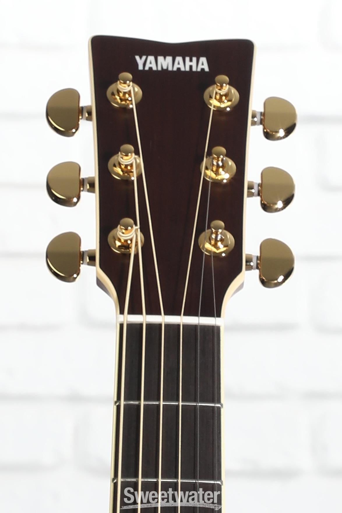 Yamaha LL6 ARE Original Jumbo Acoustic Guitar - Natural | Sweetwater