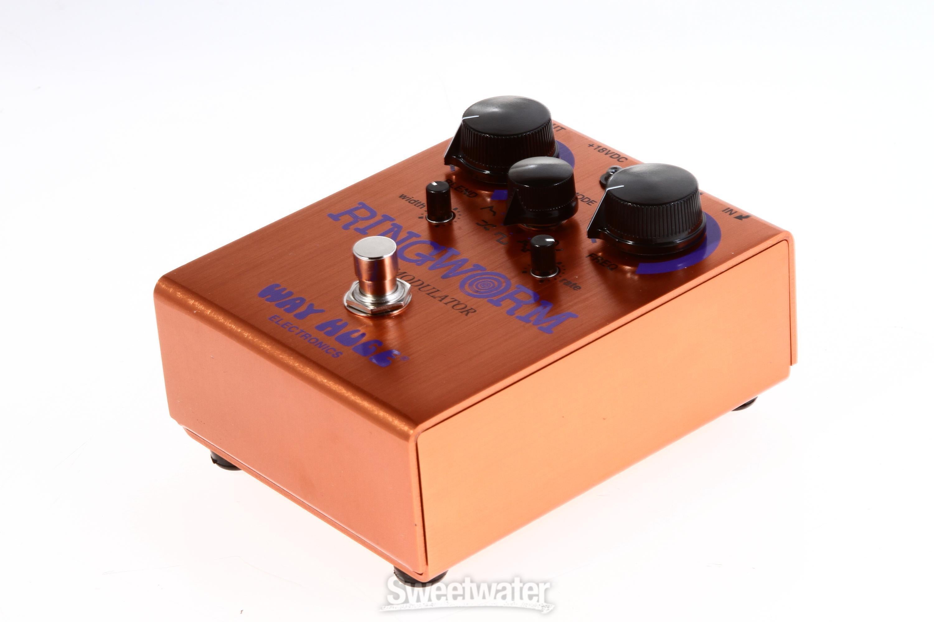 Way Huge Ring Worm Modulator Pedal | Sweetwater
