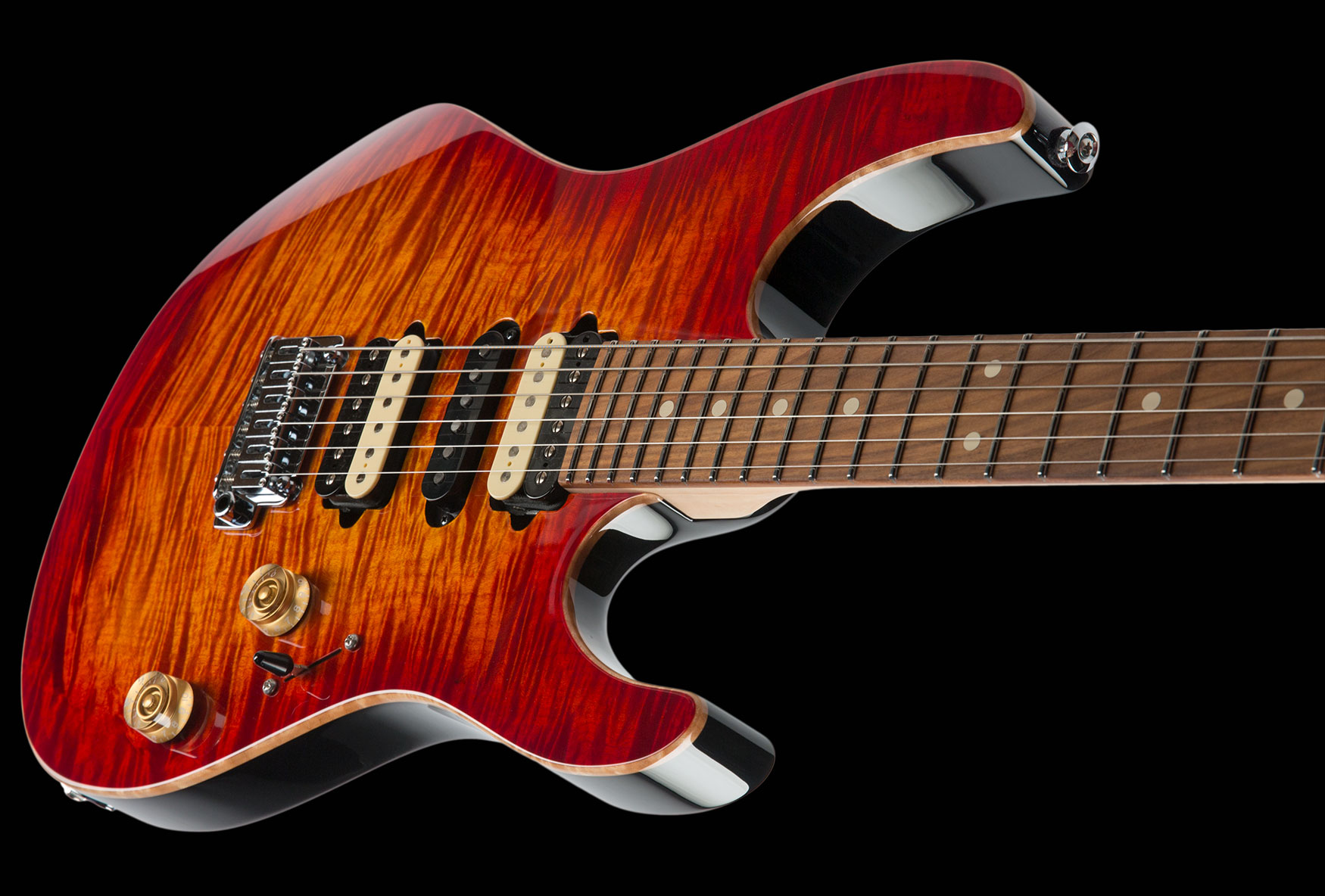 Modern Plus Curly | Suhr.com