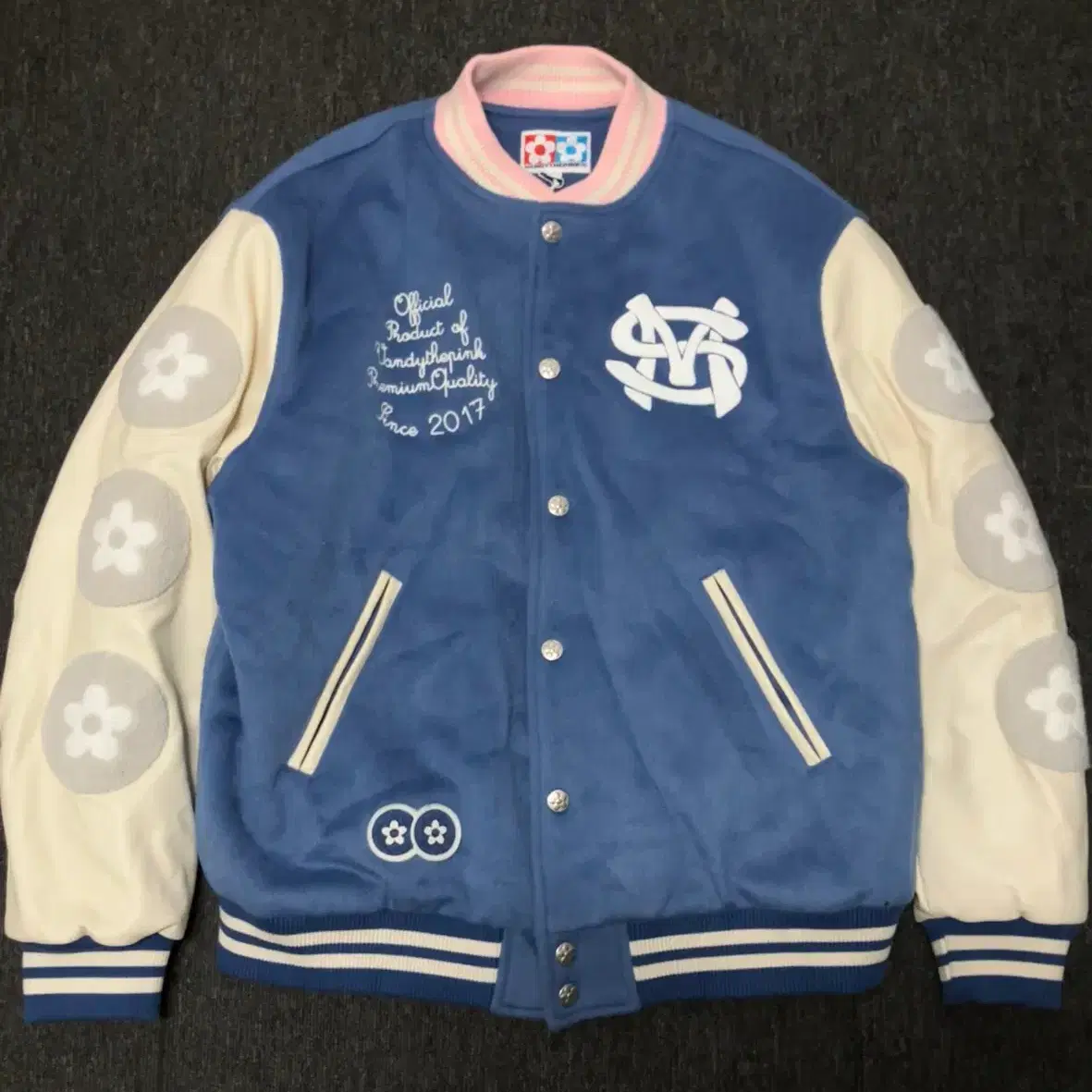 Le Sserafim Peaches Varsity Jacket L #르세라핌,#피치스,#바시티,#르