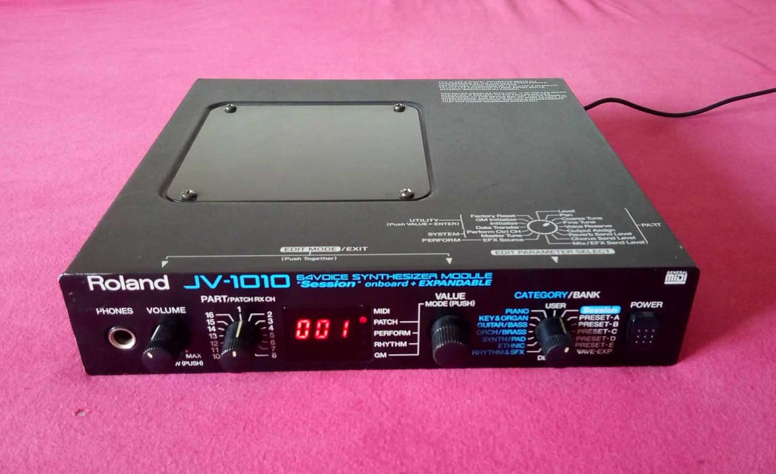 JV-1010 - Roland JV-1010 - Audiofanzine